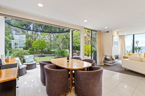 Photo of property in 75 Cliff Road, Torbay, Auckland, 0630
