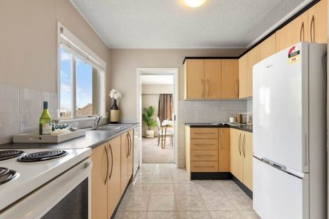 Photo of property in 2/11 Saint Georges Bay Road, Parnell, Auckland, 1052