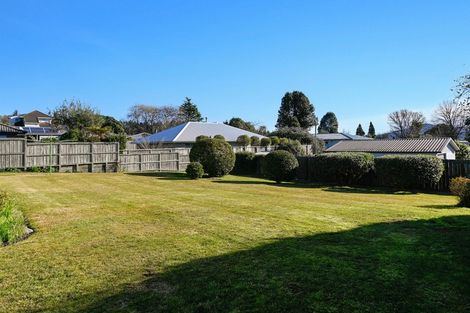 Photo of property in 17 Selwyn Road, Lynmore, Rotorua, 3010