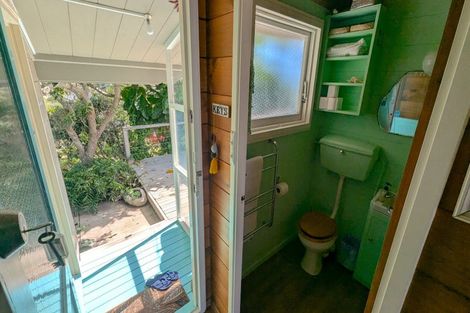 Photo of property in 349 Pukehina Parade, Pukehina, Te Puke, 3189