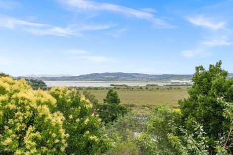 Photo of property in 15 Pine Park Road, Onerahi, Whangarei, 0110