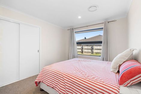 Photo of property in 23 Waipunahau Road, Waikanae, 5036