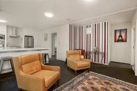 Photo of property in 44 Line Road, Glen Innes, Auckland, 1072