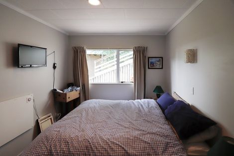 Photo of property in 13 Herea Avenue, Motuoapa, 3382