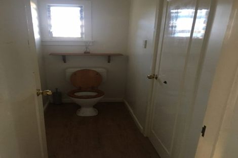 Photo of property in 42 Grimseys Road, Redwood, Christchurch, 8051