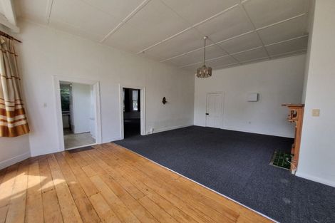 Photo of property in 11 Carlton Avenue, Gonville, Wanganui, 4501