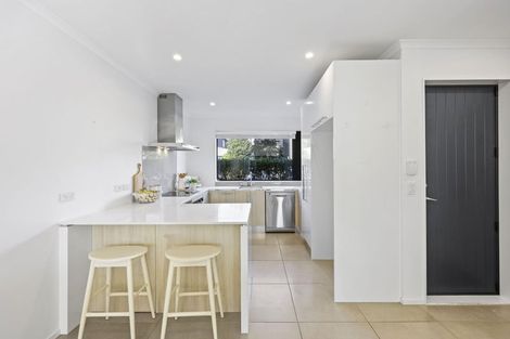 Photo of property in 10 Flounder Road, Hobsonville, Auckland, 0616