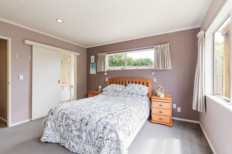 Photo of property in 67 Moore Street, Leamington, Cambridge, 3432