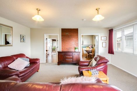 Photo of property in 10 Read Crescent, Clive, 4102