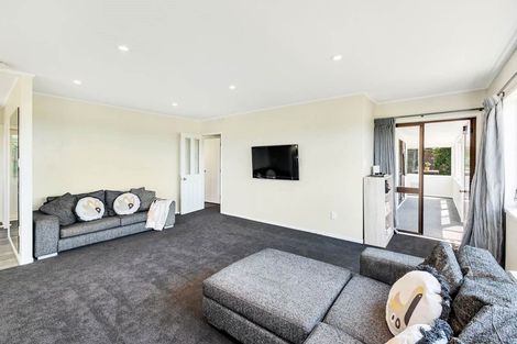 Photo of property in 185 Glamorgan Drive, Torbay, Auckland, 0630