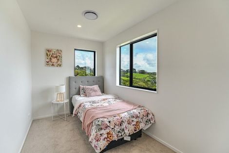 Photo of property in 33 Biokovo Street, Massey, 0614