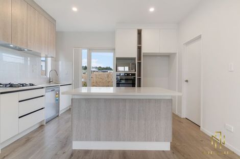 Photo of property in 5b Poruru Close, Papakura, 2110