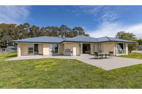 Photo of property in 755 Mount Thomas Road, Fernside, Rangiora, 7471