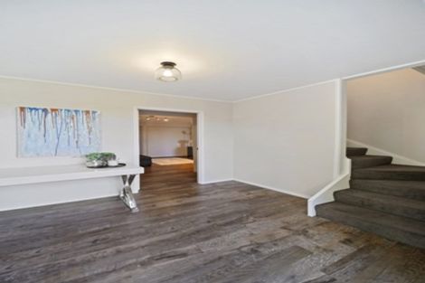 Photo of property in 1/15 Billabong Place, Botany Downs, Auckland, 2010