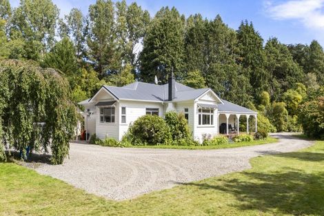 Photo of property in 1 Takapari Road, Pohangina, Ashhurst, 4884