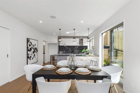 Photo of property in 5 Korari Way, Unsworth Heights, Auckland, 0632