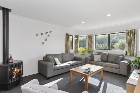 Photo of property in 10 Wouldbank Way, Welcome Bay, Tauranga, 3112