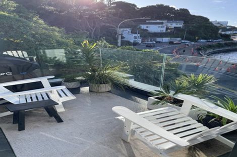 Photo of property in 1/148 Evans Bay Parade, Roseneath, Wellington, 6021