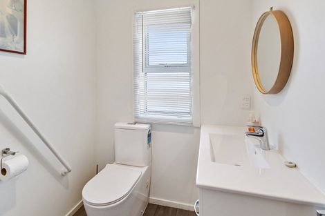 Photo of property in 22 Mowbray Street, Watlington, Timaru, 7910