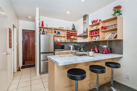 Photo of property in 8/11 The Avenue, Albany, Auckland, 0632