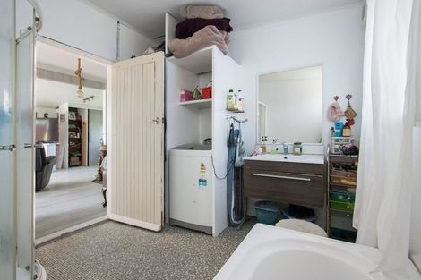 Photo of property in 17 Silverton Road, Waihi, 3610