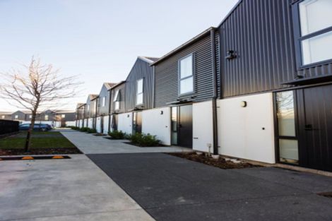 Photo of property in 4/9 Grove Road, Addington, Christchurch, 8024