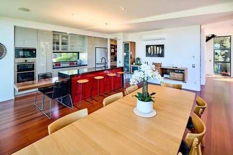 Photo of property in 24d Mandalay Terrace, Khandallah, Wellington, 6035