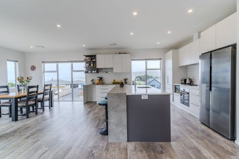 Photo of property in 5 Okahau Terrace, Warrington, 9471