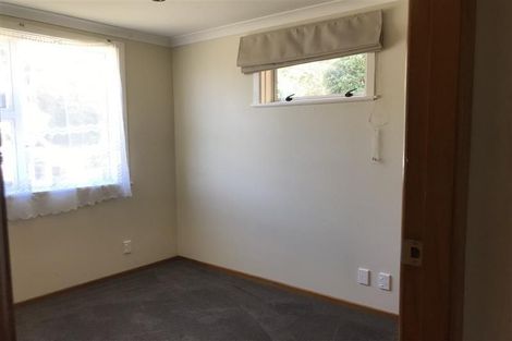 Photo of property in 12c Victory Crescent, Tawa, Wellington, 5028