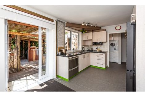 Photo of property in 4/50 Cranford Street, St Albans, Christchurch, 8014