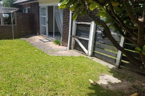 Photo of property in 1/31 Mana Avenue, Titahi Bay, Porirua, 5022