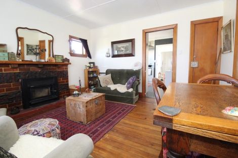 Photo of property in 4 Moorhouse Street, Waimate, 7924