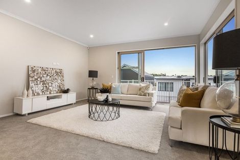 Photo of property in 24 Kuku Avenue, Red Beach, 0932