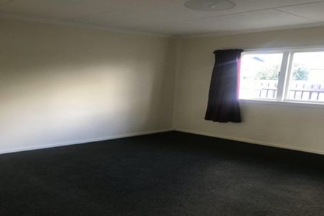 Photo of property in 20 Barnes Road, Redwood, Christchurch, 8051