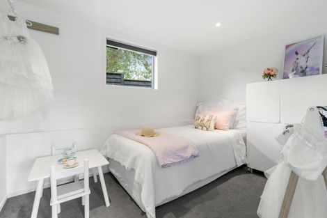 Photo of property in 1/467 Beach Road, Murrays Bay, Auckland, 0630