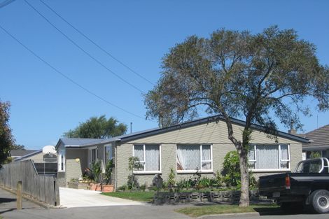 Photo of property in 8 Highsted Road, Bishopdale, Christchurch, 8053