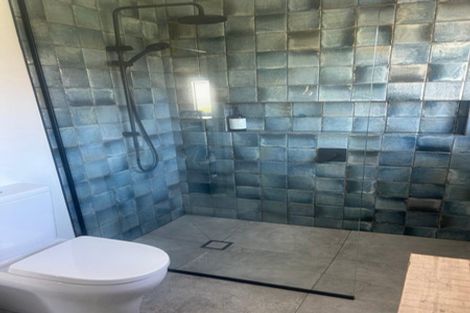 Photo of property in 183 Waimumu Road, Massey, Auckland, 0614