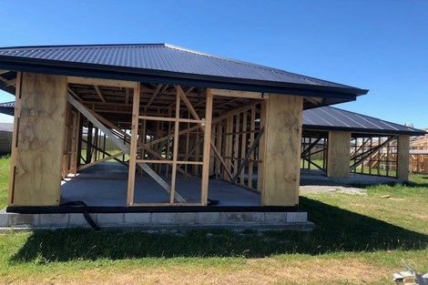 Photo of property in 6 Fountain Place, Rolleston, 7614