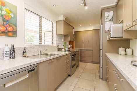 Photo of property in 22 Hood Crescent, Arrowtown, 9302