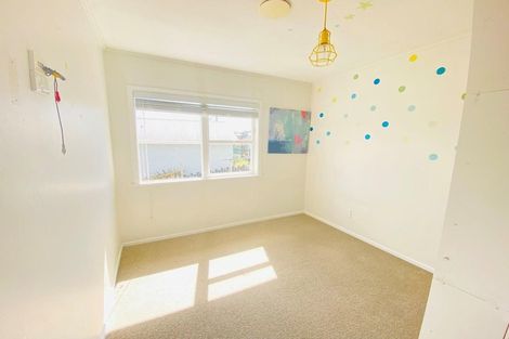 Photo of property in 640 Beach Road, Browns Bay, Auckland, 0630