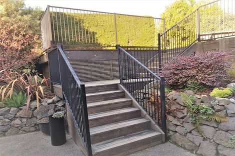 Photo of property in 34 The Brae, Mount Pleasant, Christchurch, 8081