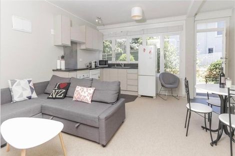 Photo of property in 95a St Heliers Road, Saint Heliers, Auckland, 1071