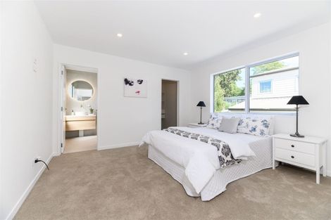 Photo of property in 51 Hendry Avenue, Hillsborough, Auckland, 1042