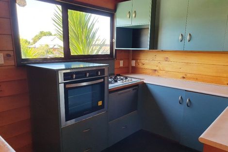 Photo of property in 48 Kowhai Street, Hamilton Lake, Hamilton, 3204