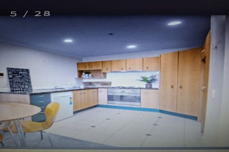 Photo of property in Bacchus Apartments, 1d/9 Bute Road, Browns Bay, Auckland, 0630