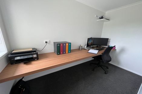 Photo of property in 32 County Drive, Hawera, 4610