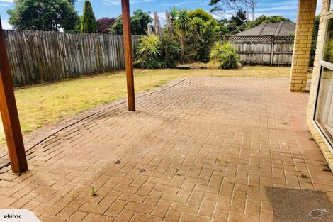 Photo of property in 1 Brompton Place, Burswood, Auckland, 2013