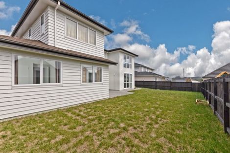 Photo of property in 208 Wainui Road, Silverdale, 0932