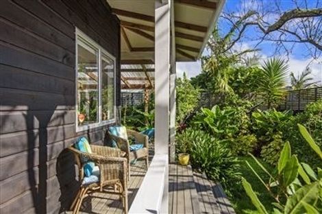 Photo of property in 1/1 Owens Road, Devonport, Auckland, 0624