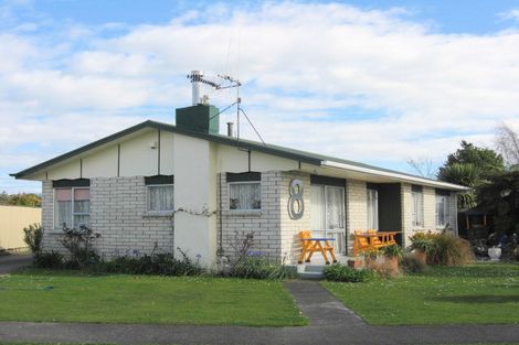 Photo of property in 8 Weld Street, Levin, 5510